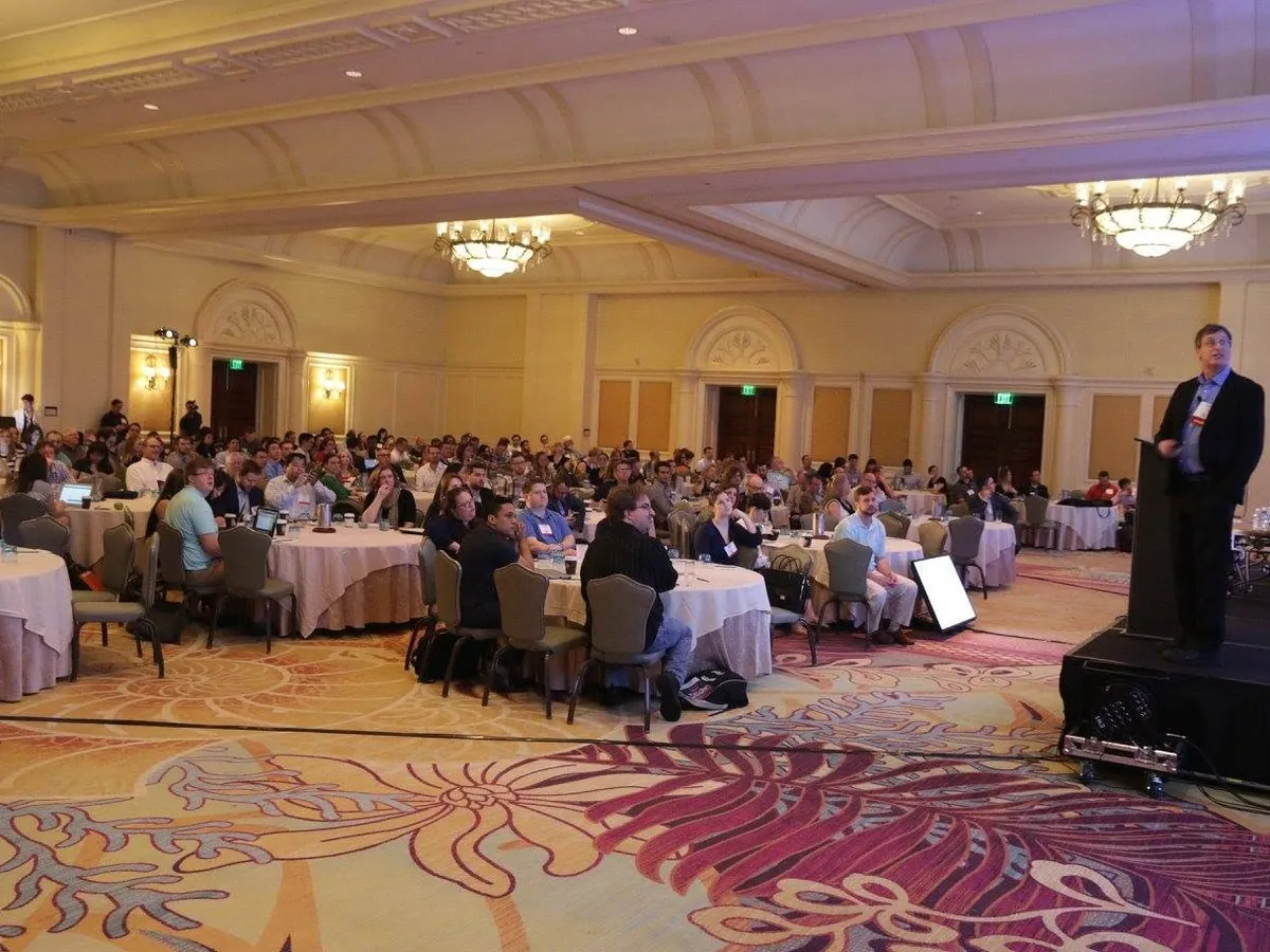 A packed ballroom session at Search Engine Watch Connect