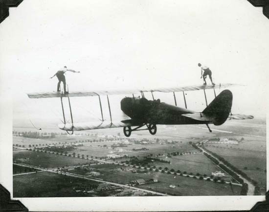 wing-walking-1919.jpg